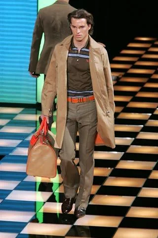 Look 32